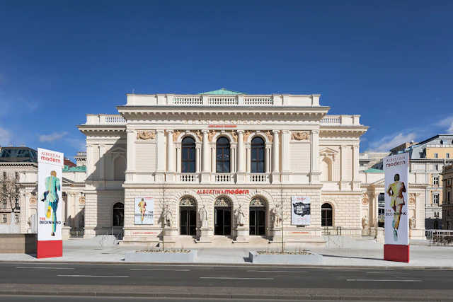 Albertina Modern ticket visit photo