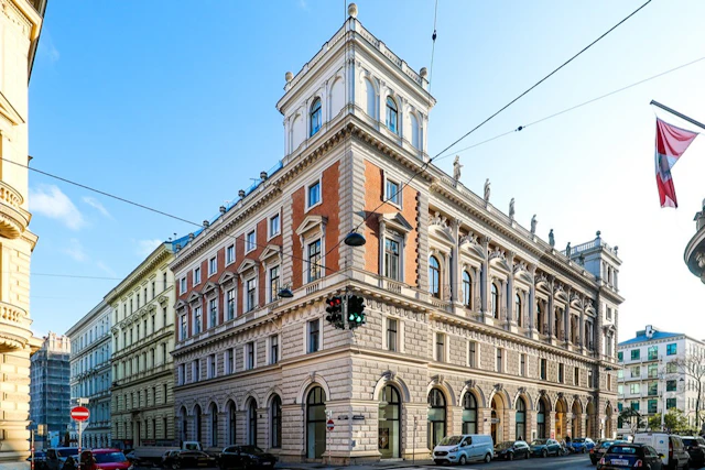 Palais Eschenbach ticket visit photo