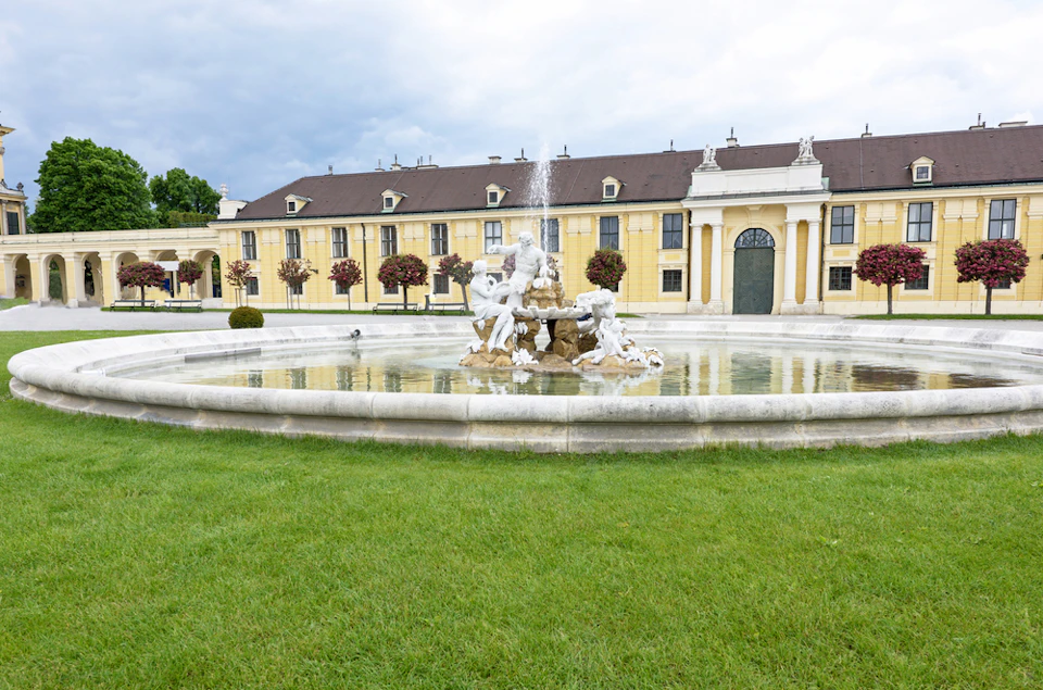 Schönbrunn Palace: Concert at the Orangerie